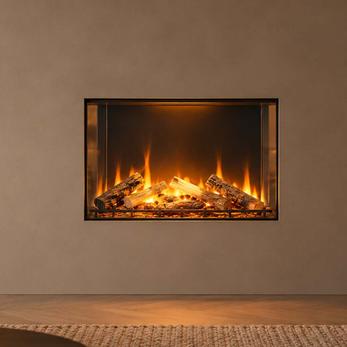 Fair Fires Solution Pure 80 inbouwhaard met brandende houtblokken in een woonkamer