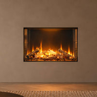 Fair Fires Solution Pure 80 inbouwhaard met brandende houtblokken in een woonkamer