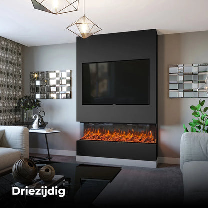 Woonkamer met Fair Fires Tru Vizion Pano 1500 haard onder een grote flatscreen-tv.