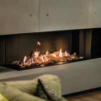 Faber MatriX 1050/400 II Hoek in moderne woonkamer met brandend vuur