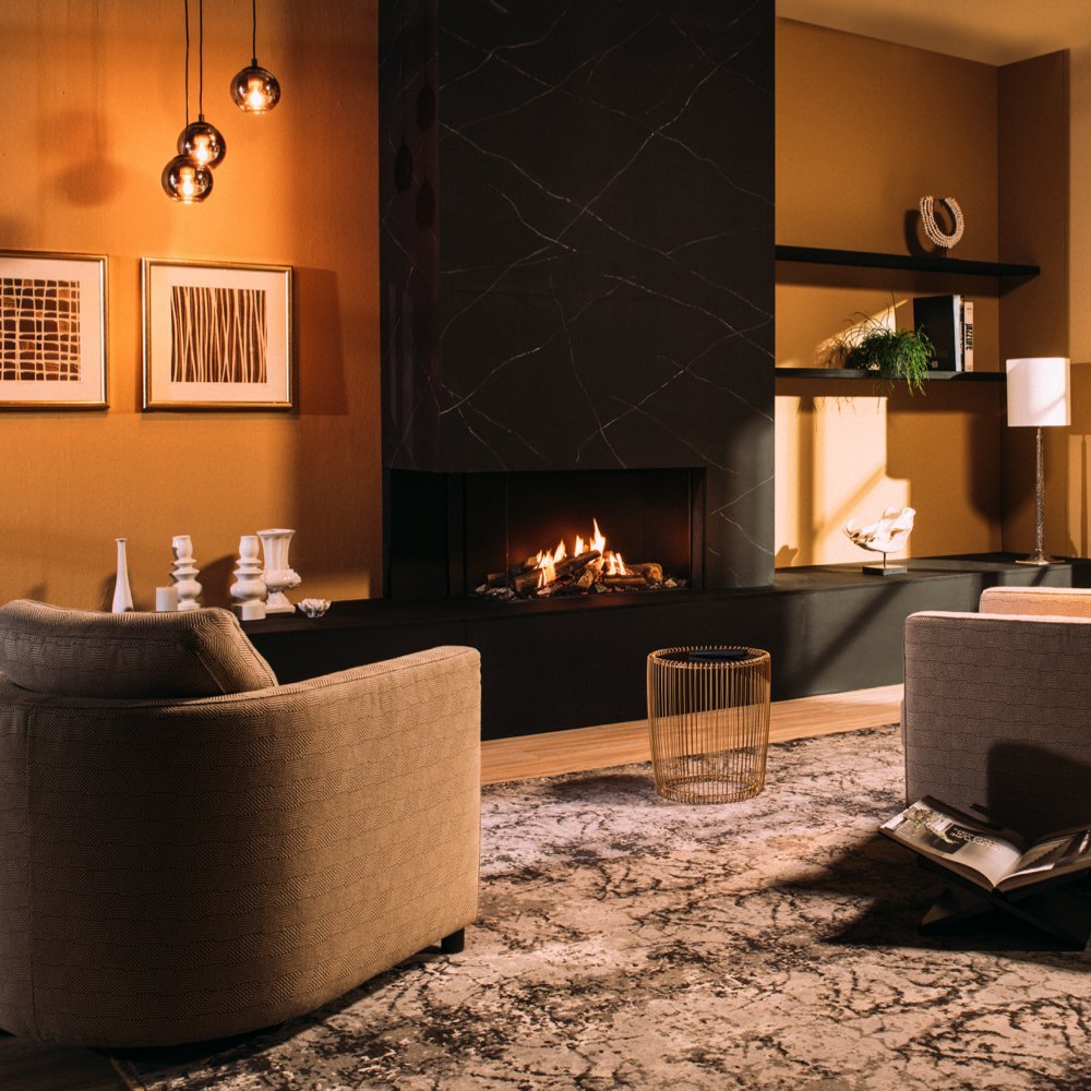 Faber Matrix Hybrid 800/500 II Hoek in moderne woonkamer met brandend haardvuur