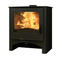 Nordic Fire Cottage houtkachel met brandend vuur op zwarte achtergrond