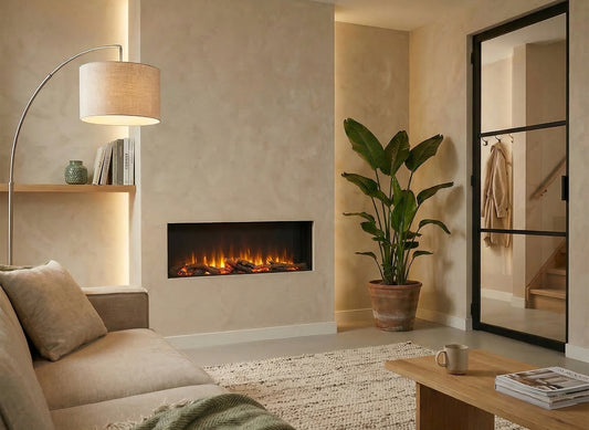 Charlton & Jenrick i-1250e Deep in moderne woonkamer met ingebouwde haard