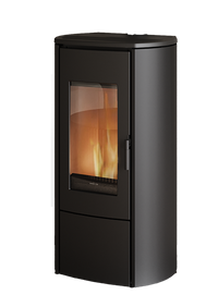 Nordic Fire Ilvar 7 zwarte kachel met zicht op vlammen