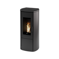 Nordic Fire Ilvar 9 zwarte pelletkachel met vlam achter glas