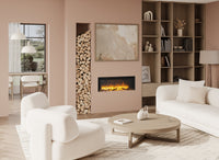 Charlton & Jenrick i-920e Slim in moderne woonkamer met ingebouwde haard en vlammen