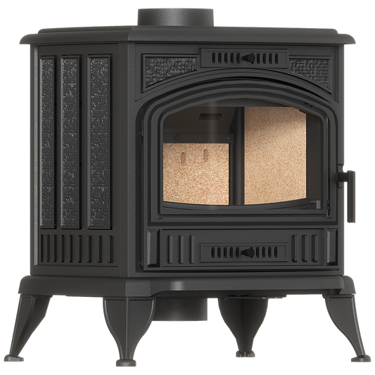 Kratki K6 Eco houtkachel met open deur, zwart, op neutrale achtergrond