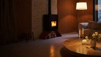 HS Flamingo Deluxe Senai houtkachel met brandend vuur in een sfeervolle woonkamer