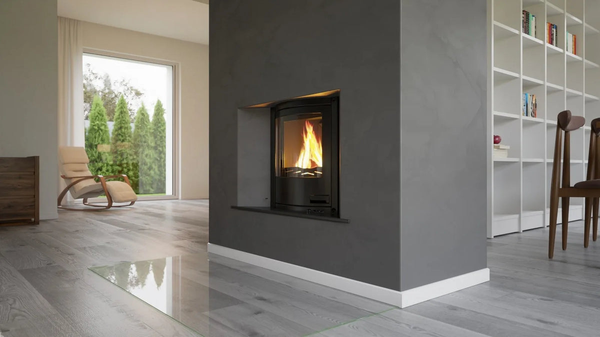 HS Flamingo Aquaflam 17 Inzet met brandend vuur in een moderne woonkamer
