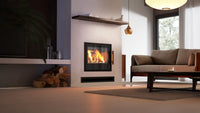 HS Flamingo M9 Inzet met brandend vuur in een moderne woonkamer