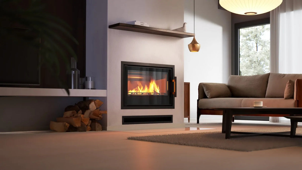 HS Flamingo X15 Inzet met brandend vuur in een moderne woonkamer