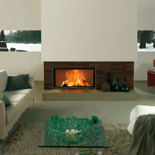 Spartherm Linear Front 100x51 in moderne woonkamer met brandend haardvuur