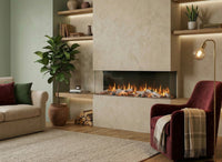 Charlton & Jenrick Luminosa 185 in moderne woonkamer met ingebouwde haard en vlammen