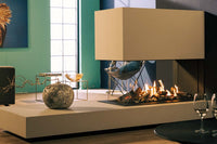 Faber Matrix Hybrid 1050/500 RD in moderne woonkamer met brandend vuur