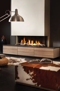 DRU Metro 130XT/3 Eco Wave in een moderne woonkamer met brandend haardvuur