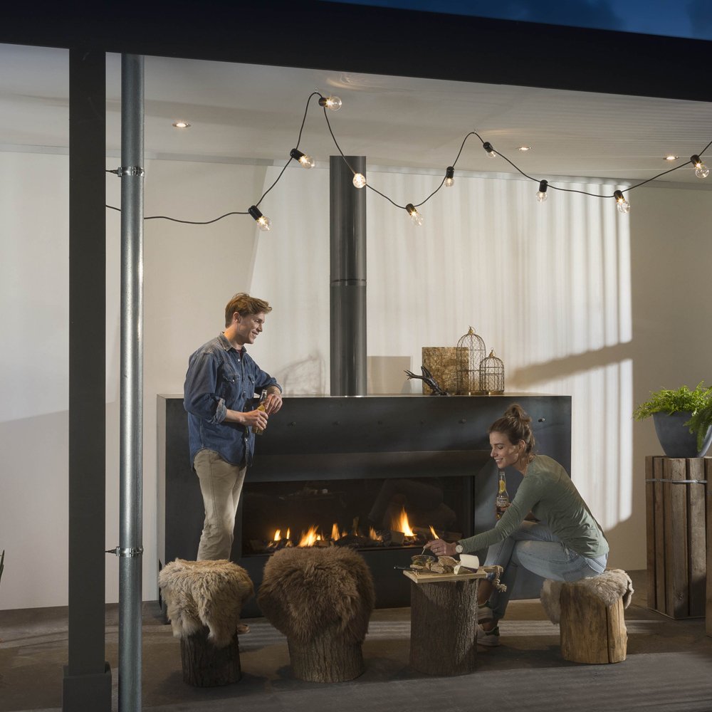 Element4 Modore 140 outdoor in moderne woonkamer met brandende haard