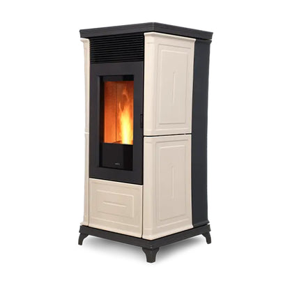 Nobis A10 Classic Plus pelletkachel met beige en zwarte behuizing