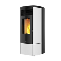 Nobis A13 Zenith Plus pelletkachel met vlam achter glazen deur