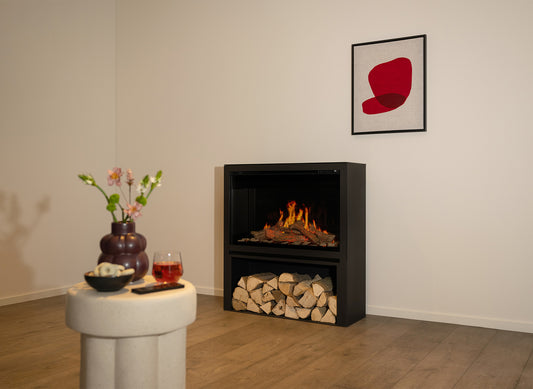 Wanders Orion Traditional 30'' Black Edition High haard in een moderne woonkamer met kunst aan de muur.