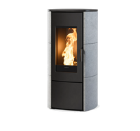Nordic Fire Ilvar 7 pelletkachel met vlam achter zwart glas