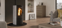 Nordic Fire Store in moderne woonkamer met brandend vuur