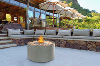 Icon Fires Round Burner op terras met vlammen