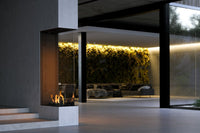Element4 Sky Large Roomdivider in moderne woonkamer met vlammen