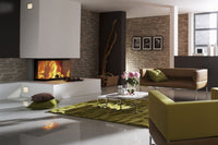 Spartherm Linear Triple 80x41x50 ingebouwd in moderne woonkamer met brandend vuur