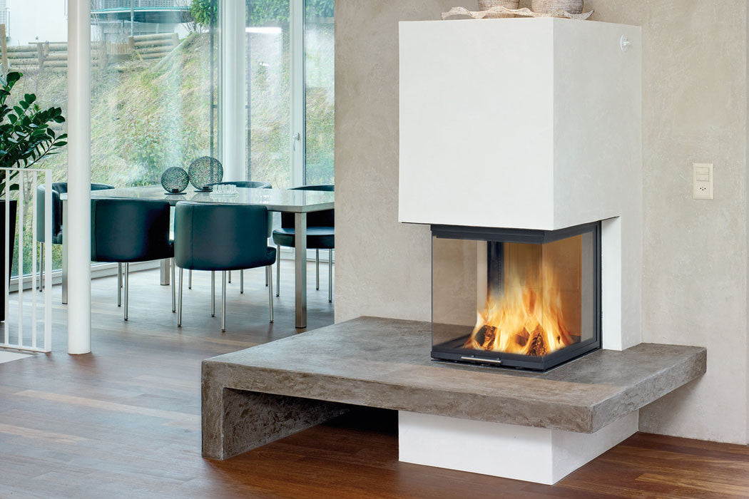 Spartherm Linear Triple 50x74x50 haard in moderne woonkamer met vlammen