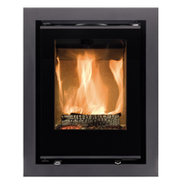 Spartherm Swing Inzet 34x45 met brandend hout en zicht op de haardopening