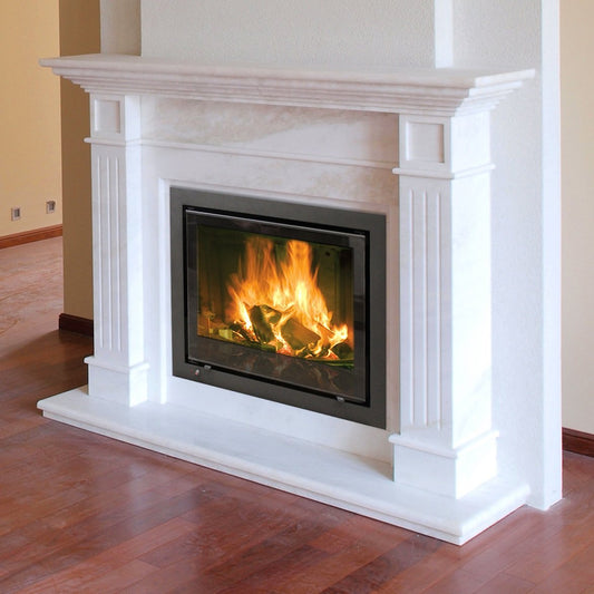 Spartherm Swing Inzet 71x52 in witte schouw met brandend vuur