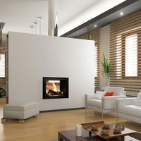 Spartherm Linear Tunnel 67x51 in moderne woonkamer met brandend haardvuur