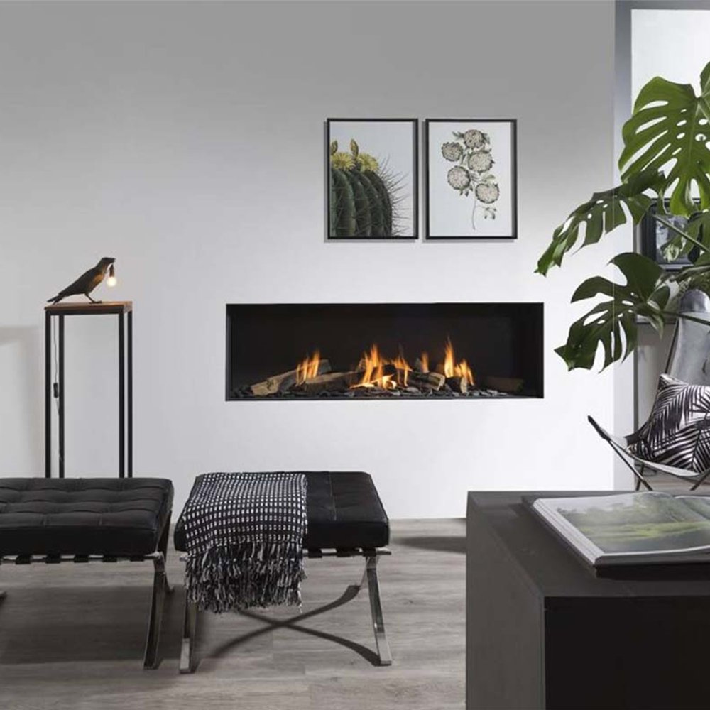 Element4 Summum 140 front in moderne woonkamer met ingebouwde gashaard