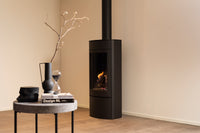 Wanders Tali XL Vlak gaskachel in moderne woonkamer met brandend vuur