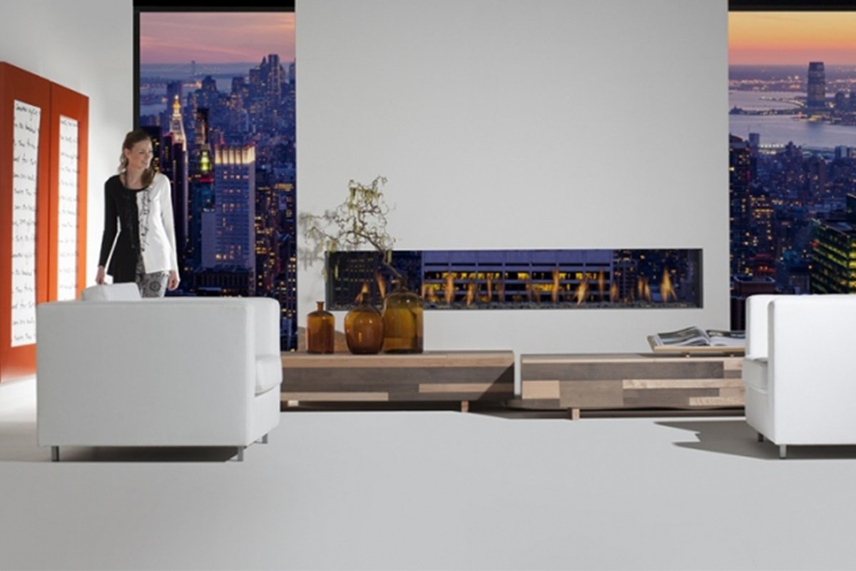 Element4 Tenore 240 in moderne woonkamer met panoramisch haardvuur