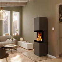 Spartherm Trico L in moderne woonkamer met brandend vuur