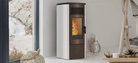 Nordic Fire Viktor 10-12 Airplus in lichte woonkamer met zichtbare vlammen