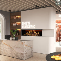 DRU Virtuo 130/2 Evolve ingebouwd in moderne showroom met vlammen