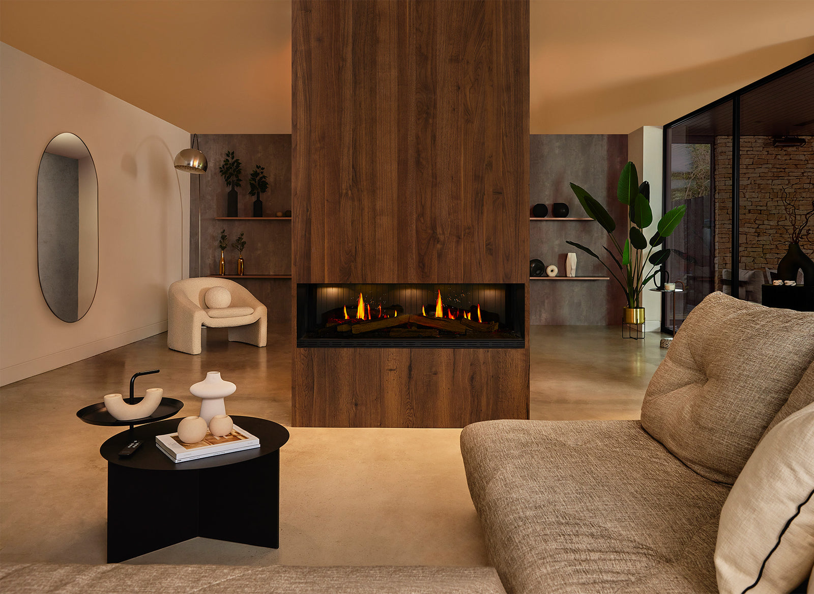 Dimplex Opti-V Vista 130 I ingebouwde haard in moderne woonkamer