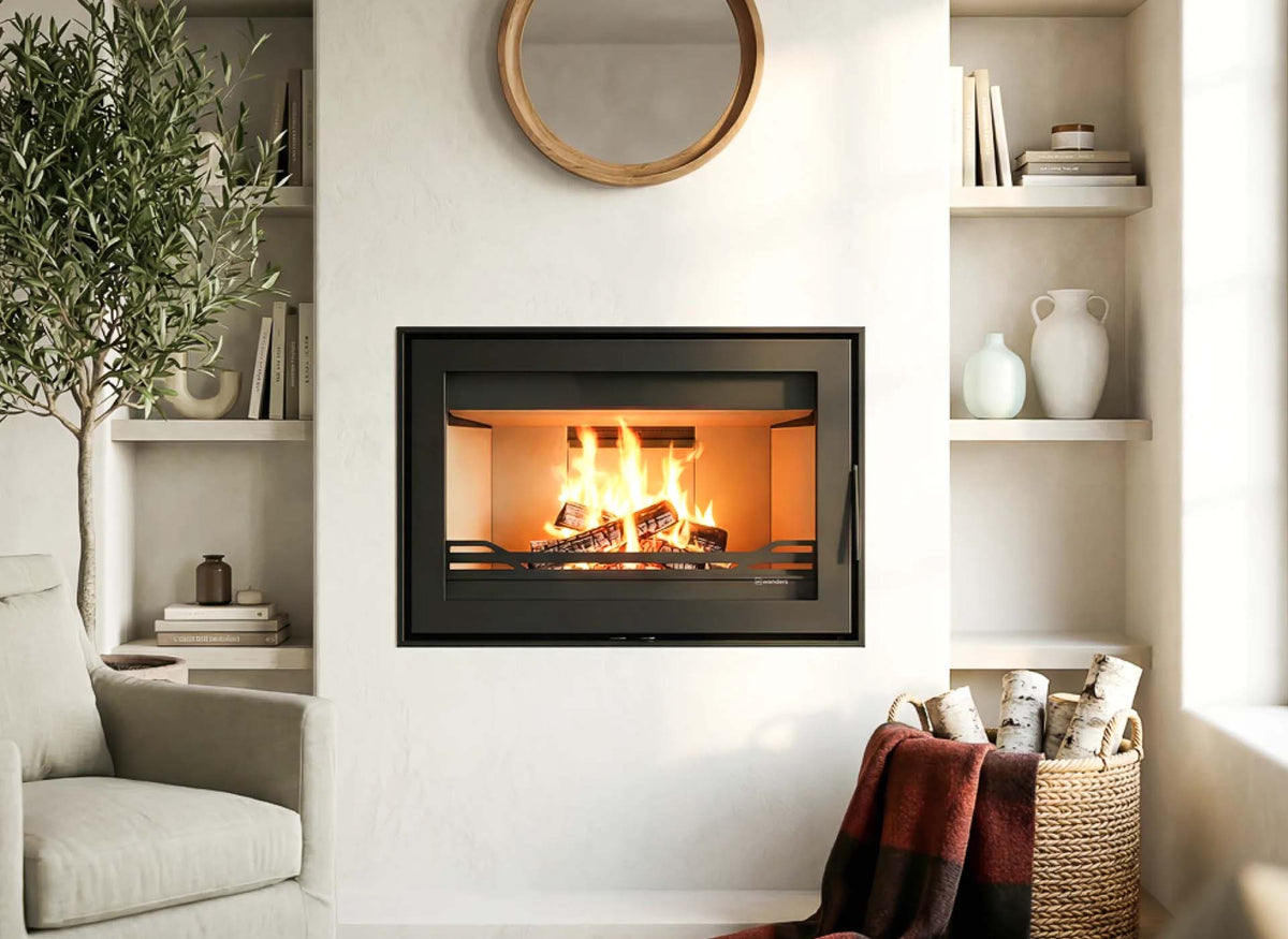 Wanders WAN-2075 Front inzet met brandend vuur in een sfeervolle woonkamer