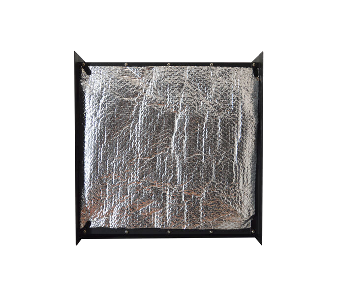 Xaralyn Inbouw unit L hoek met zilverkleurige isolatie en zwart frame